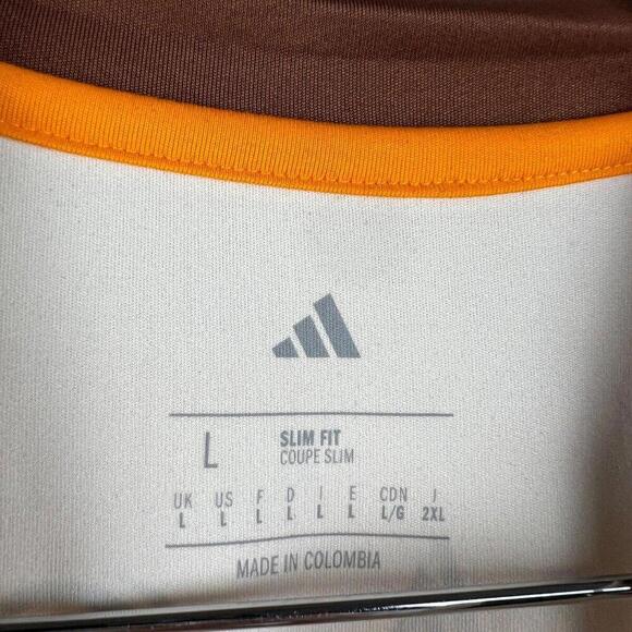 D.C. United 25/26 Away Custom Jersey De La Cruz #4 Men's L Adidas Cream NWT - Picture 6 of 9